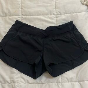 Lululemon Speed Up Low Rise 2.5” Shorts